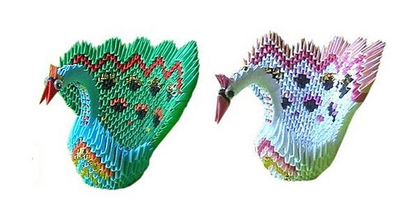 Баған мен жапырақ классикалық оригами техникасын пайдаланып әдеттегі түсті қағаздан жасалады